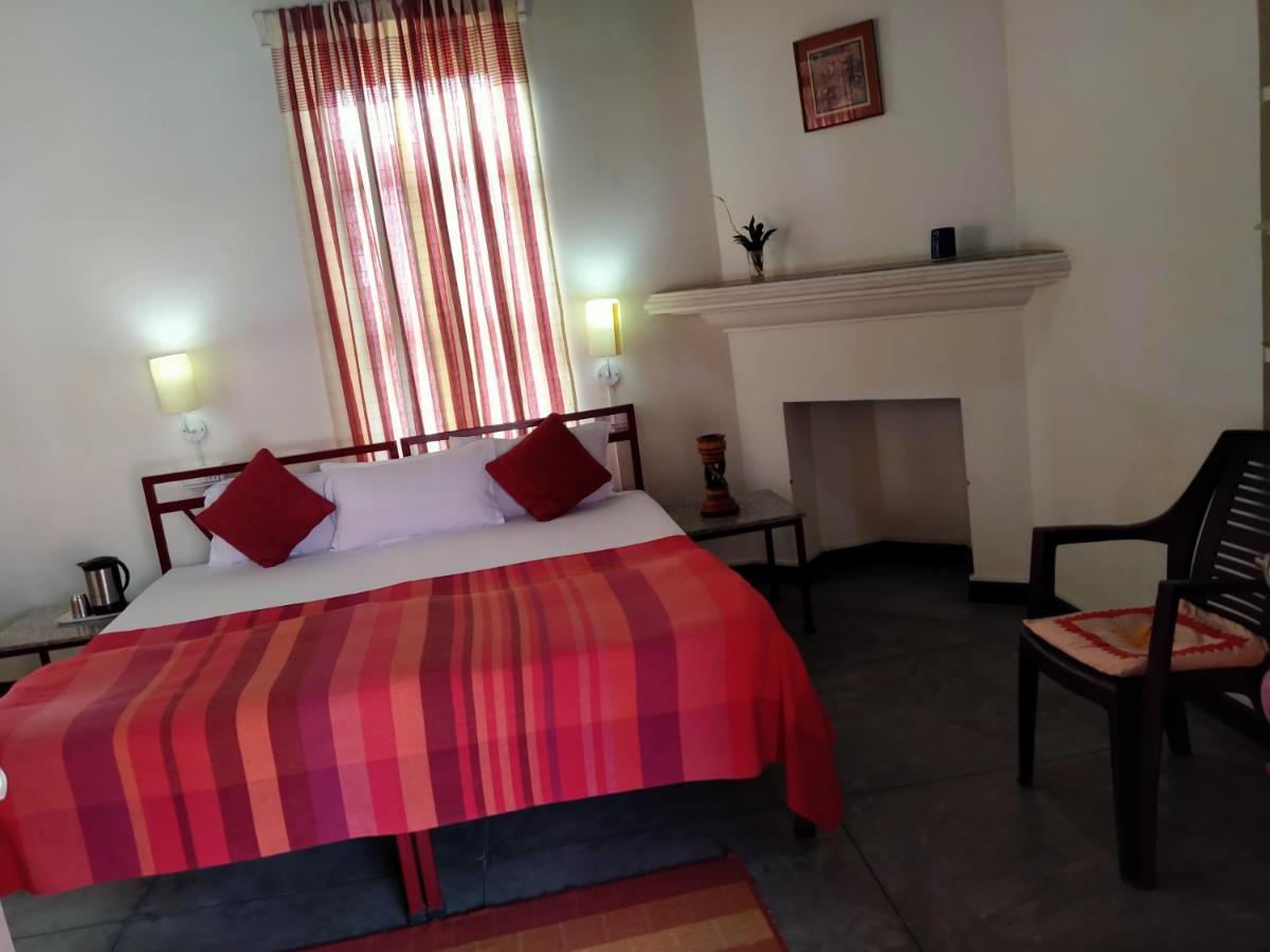 Naurang Yatri Niwas Hotel Garli Luaran gambar