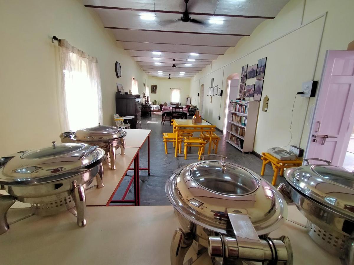 Naurang Yatri Niwas Hotel Garli Luaran gambar